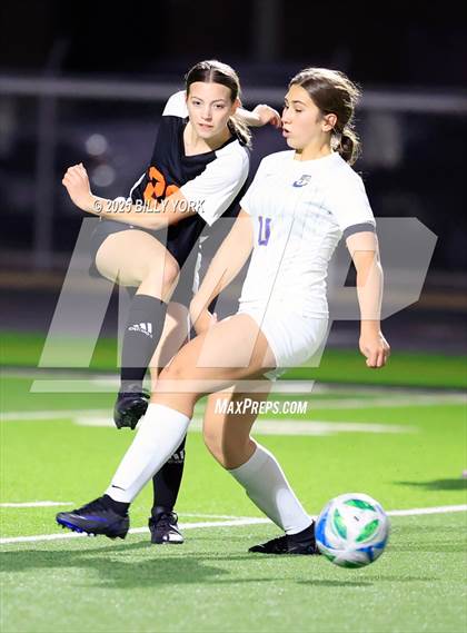 Thumbnail 3 in Grand Saline vs Brownsboro photogallery.