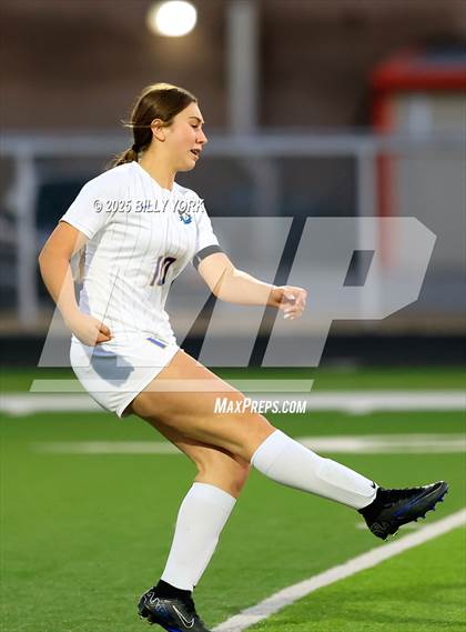 Thumbnail 3 in Grand Saline vs Brownsboro photogallery.