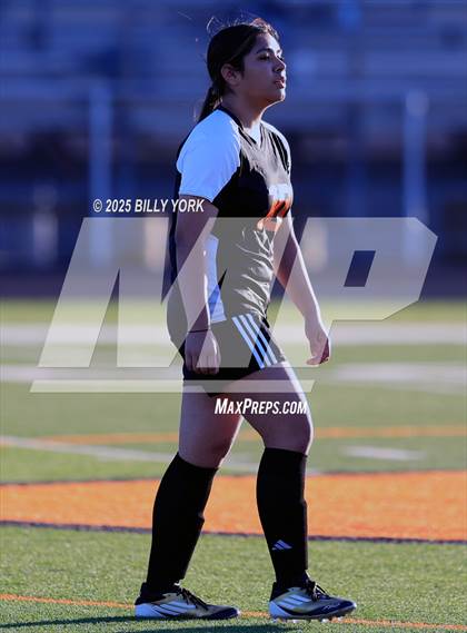Thumbnail 3 in Grand Saline vs Brownsboro photogallery.