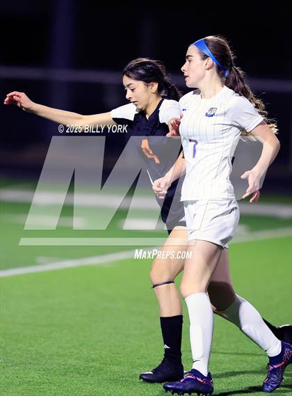 Thumbnail 3 in Grand Saline vs Brownsboro photogallery.