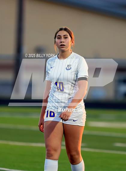 Thumbnail 3 in Grand Saline vs Brownsboro photogallery.