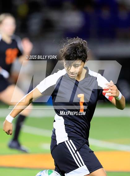 Thumbnail 1 in Grand Saline vs Brownsboro photogallery.