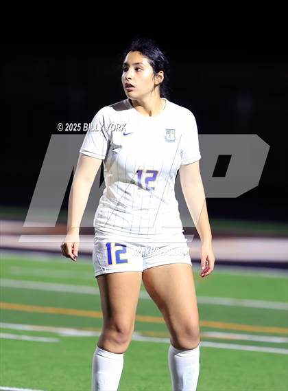 Thumbnail 3 in Grand Saline vs Brownsboro photogallery.