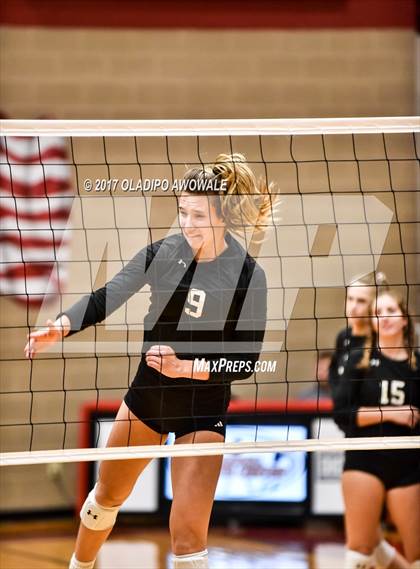 Thumbnail 2 in Lee @ Rockwall-Heath photogallery.
