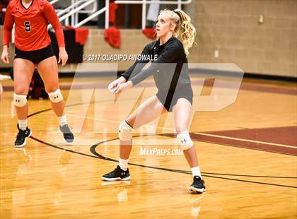 Thumbnail 1 in Lee @ Rockwall-Heath photogallery.