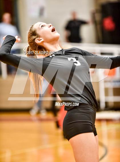 Thumbnail 2 in Lee @ Rockwall-Heath photogallery.