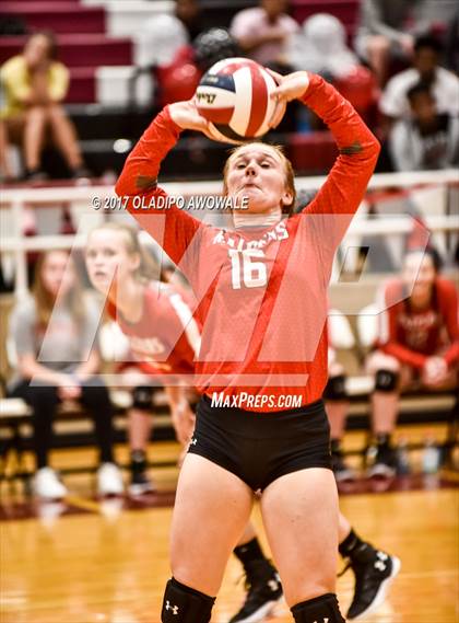 Thumbnail 1 in Lee @ Rockwall-Heath photogallery.