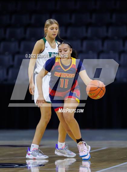 Thumbnail 2 in Millard West vs. Omaha Northwest photogallery.