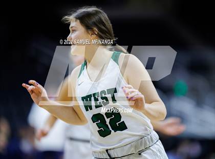 Thumbnail 2 in Millard West vs. Omaha Northwest photogallery.