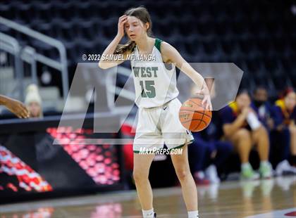 Thumbnail 3 in Millard West vs. Omaha Northwest photogallery.