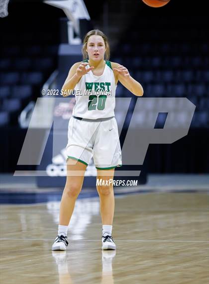 Thumbnail 3 in Millard West vs. Omaha Northwest photogallery.