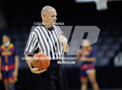 Thumbnail 3 in Millard West vs. Omaha Northwest photogallery.