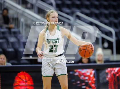 Thumbnail 3 in Millard West vs. Omaha Northwest photogallery.