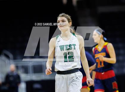 Thumbnail 2 in Millard West vs. Omaha Northwest photogallery.