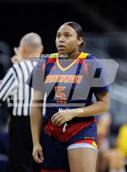 Thumbnail 2 in Millard West vs. Omaha Northwest photogallery.