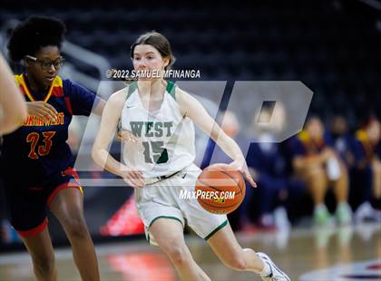 Thumbnail 3 in Millard West vs. Omaha Northwest photogallery.