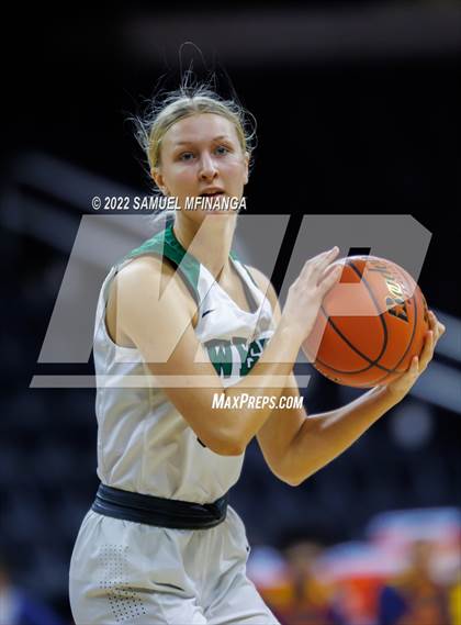 Thumbnail 3 in Millard West vs. Omaha Northwest photogallery.