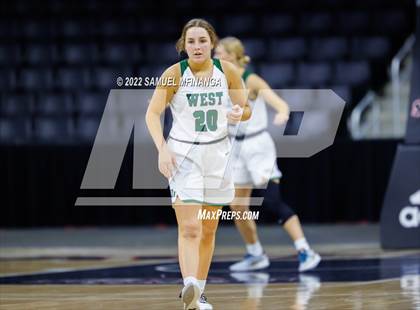 Thumbnail 3 in Millard West vs. Omaha Northwest photogallery.