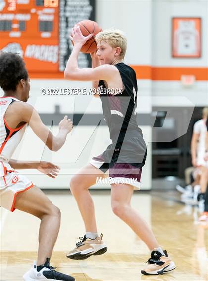 Thumbnail 3 in Davenport vs Gonzales photogallery.