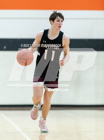 Thumbnail 3 in Davenport vs Gonzales photogallery.
