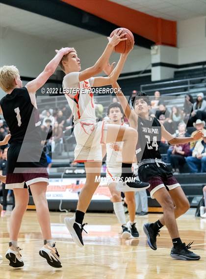 Thumbnail 3 in Davenport vs Gonzales photogallery.