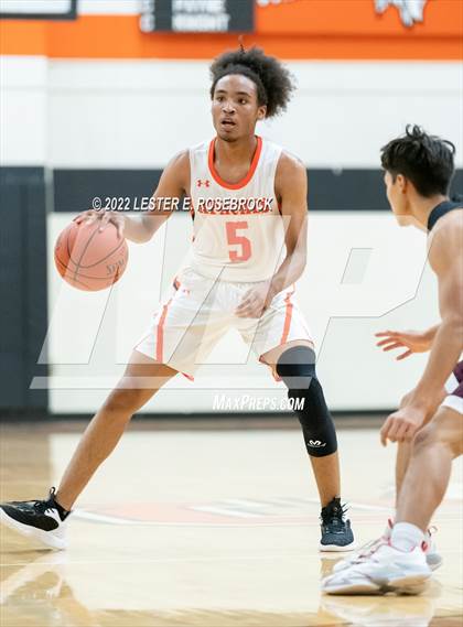 Thumbnail 1 in Davenport vs Gonzales photogallery.