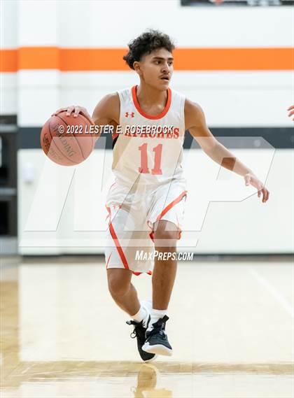 Thumbnail 2 in Davenport vs Gonzales photogallery.
