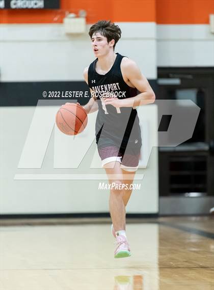 Thumbnail 3 in Davenport vs Gonzales photogallery.