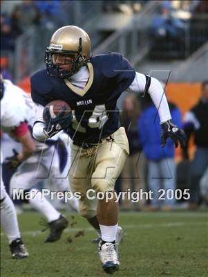 Thumbnail 3 in Douglas County vs. Mullen (5A State Final) photogallery.