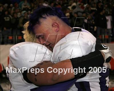 Thumbnail 2 in Douglas County vs. Mullen (5A State Final) photogallery.