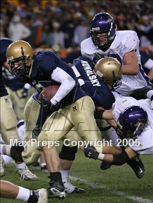 Thumbnail 2 in Douglas County vs. Mullen (5A State Final) photogallery.
