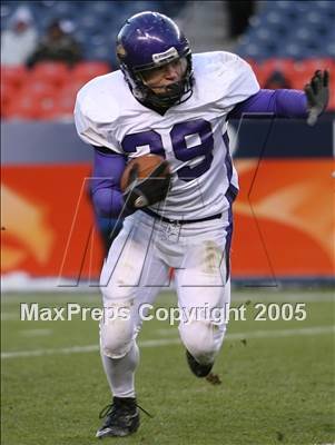 Thumbnail 1 in Douglas County vs. Mullen (5A State Final) photogallery.