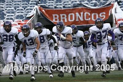 Thumbnail 1 in Douglas County vs. Mullen (5A State Final) photogallery.