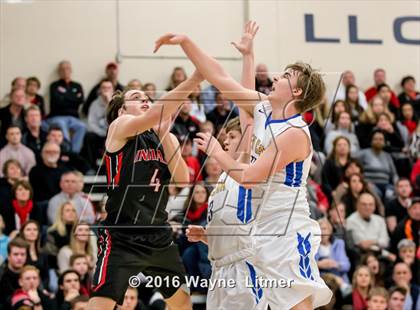 Thumbnail 3 in Holy Cross vs Newport Central Catholic (All A Classic Regional Final) photogallery.
