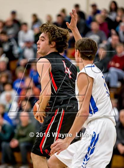 Thumbnail 2 in Holy Cross vs Newport Central Catholic (All A Classic Regional Final) photogallery.