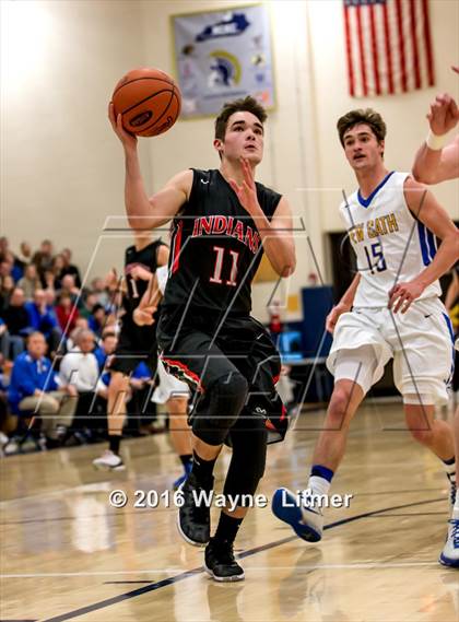 Thumbnail 3 in Holy Cross vs Newport Central Catholic (All A Classic Regional Final) photogallery.
