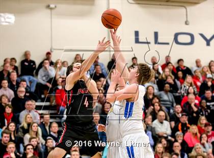 Thumbnail 2 in Holy Cross vs Newport Central Catholic (All A Classic Regional Final) photogallery.