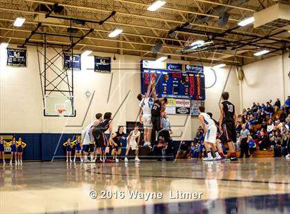 Thumbnail 3 in Holy Cross vs Newport Central Catholic (All A Classic Regional Final) photogallery.