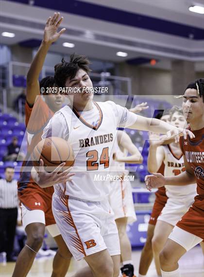 Thumbnail 1 in LEE @ Brandeis photogallery.