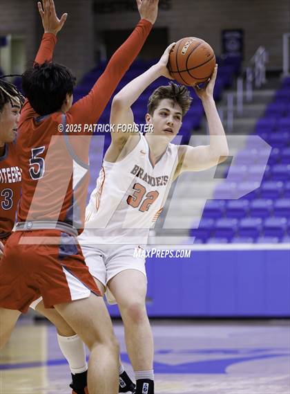 Thumbnail 2 in LEE @ Brandeis photogallery.