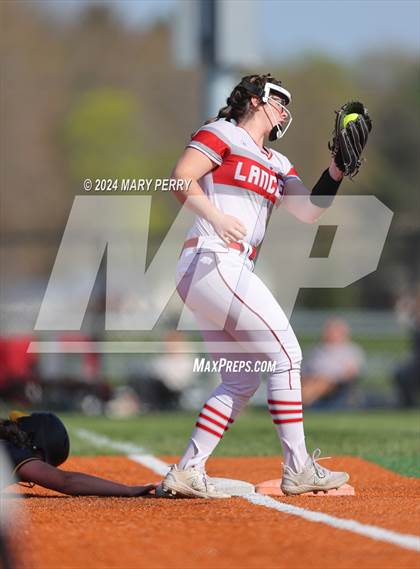 Thumbnail 3 in Shenango @ Neshannock photogallery.