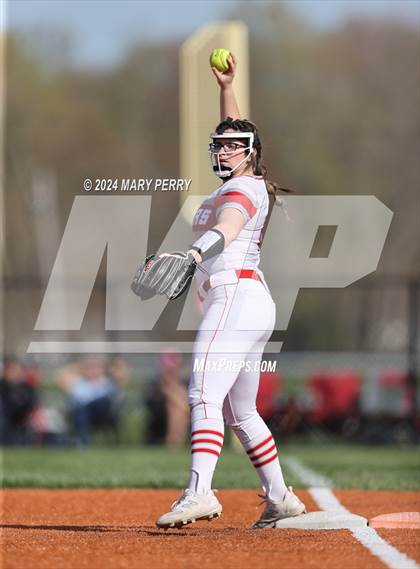 Thumbnail 3 in Shenango @ Neshannock photogallery.