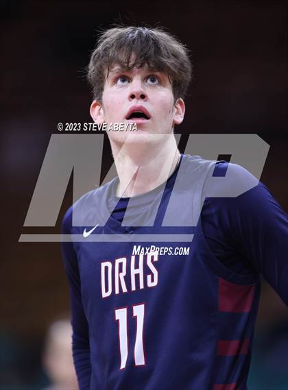 Thumbnail 1 in Mesa Ridge vs. Dakota Ridge (CHSAA 5A Great 8) photogallery.