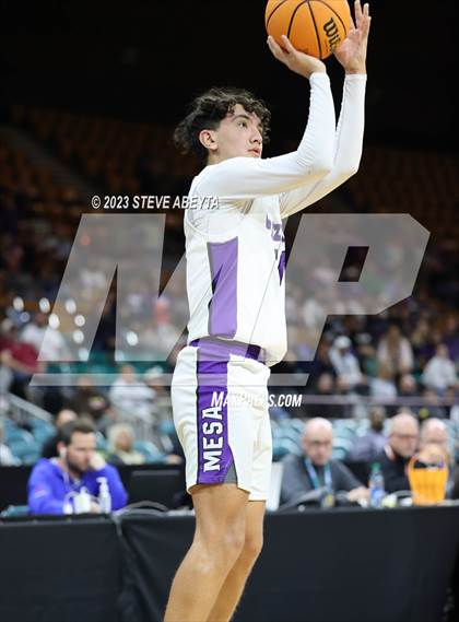 Thumbnail 2 in Mesa Ridge vs. Dakota Ridge (CHSAA 5A Great 8) photogallery.
