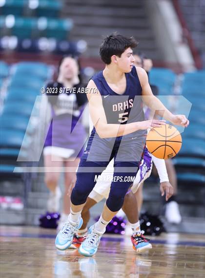 Thumbnail 2 in Mesa Ridge vs. Dakota Ridge (CHSAA 5A Great 8) photogallery.