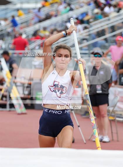 Thumbnail 3 in UIL 5A State Track Meet photogallery.