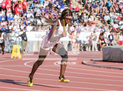 Thumbnail 1 in UIL 5A State Track Meet photogallery.