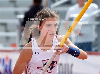Thumbnail 3 in UIL 5A State Track Meet photogallery.