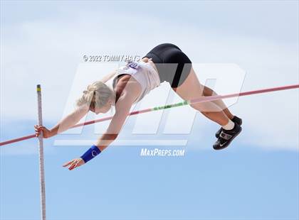Thumbnail 1 in UIL 5A State Track Meet photogallery.