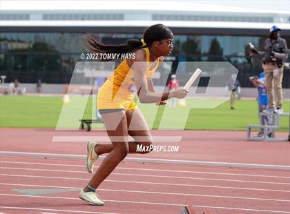 Thumbnail 1 in UIL 5A State Track Meet photogallery.